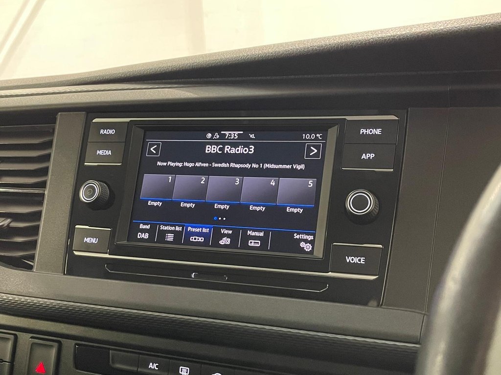 Used Volkswagen Transporter 2023 for sale - 77620921: Photo 17