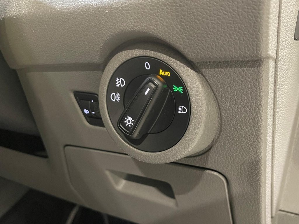 Used Volkswagen Transporter 2023 for sale - 77620921: Photo 23