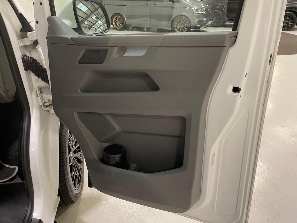 Used Volkswagen Transporter 2023 for sale - 77620921: Photo 24