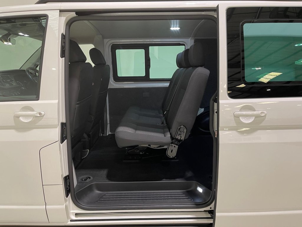 Used Volkswagen Transporter 2023 for sale - 77620921: Photo 33