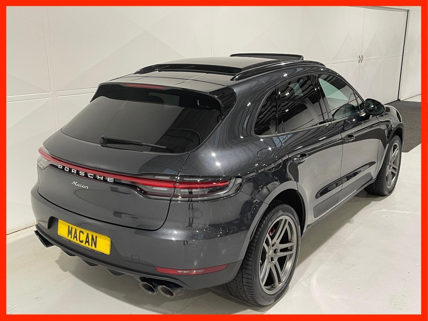 Used Porsche Macan 2018 for sale - 76399333: Photo 3