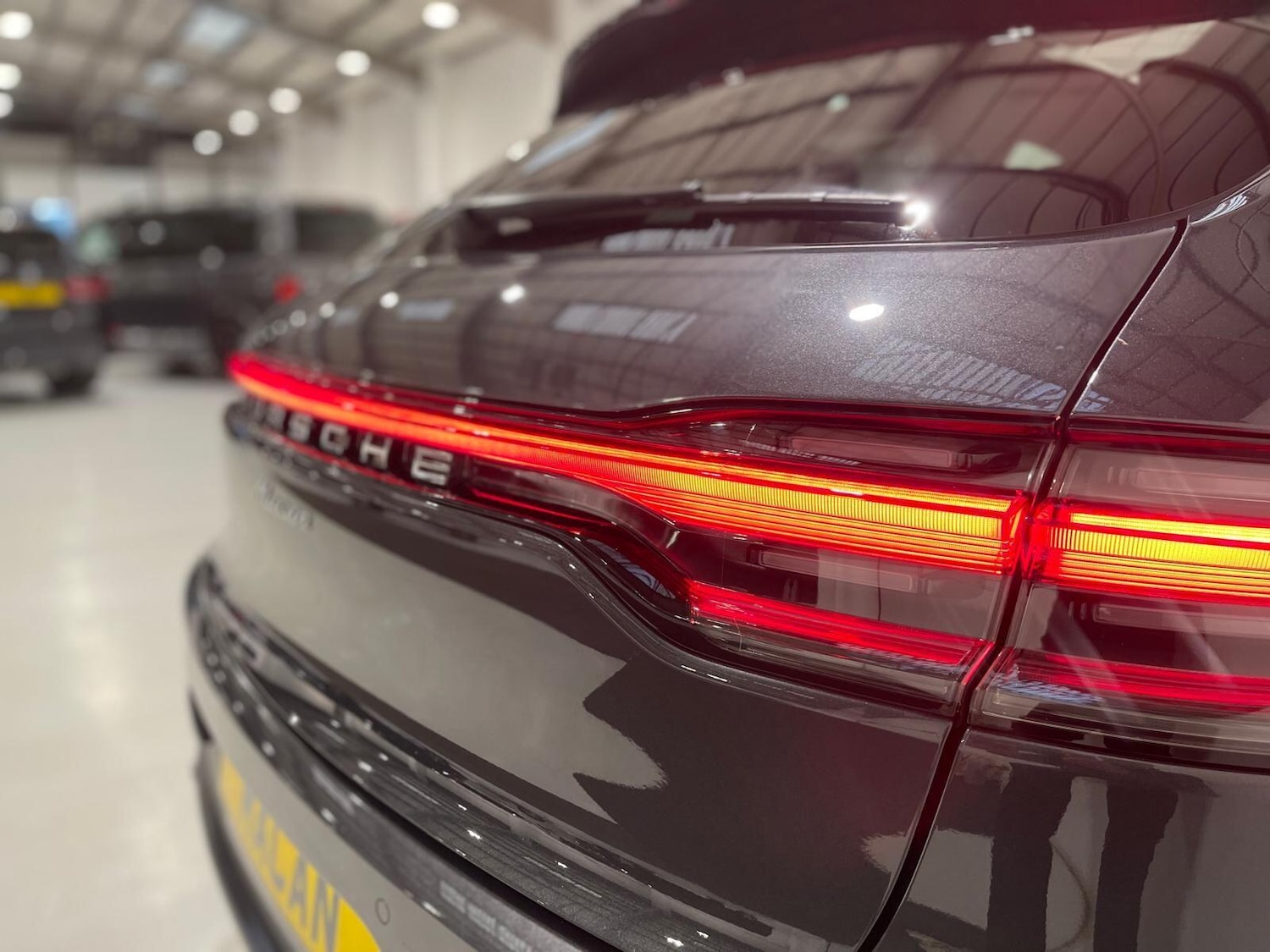 Used Porsche Macan 2018 for sale - 76399333: Photo 54