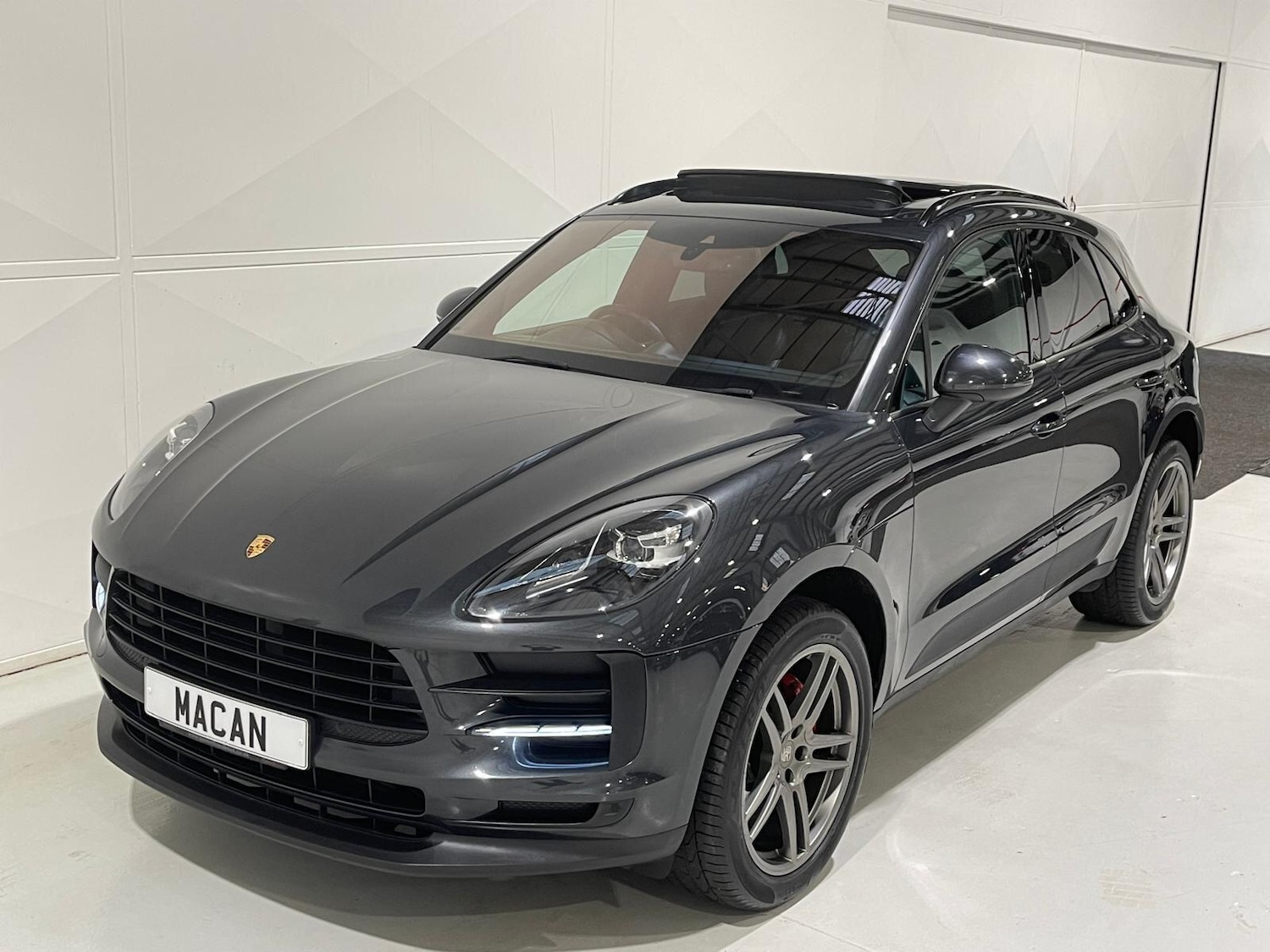 Used Porsche Macan 2018 for sale - 76399333: Photo 6