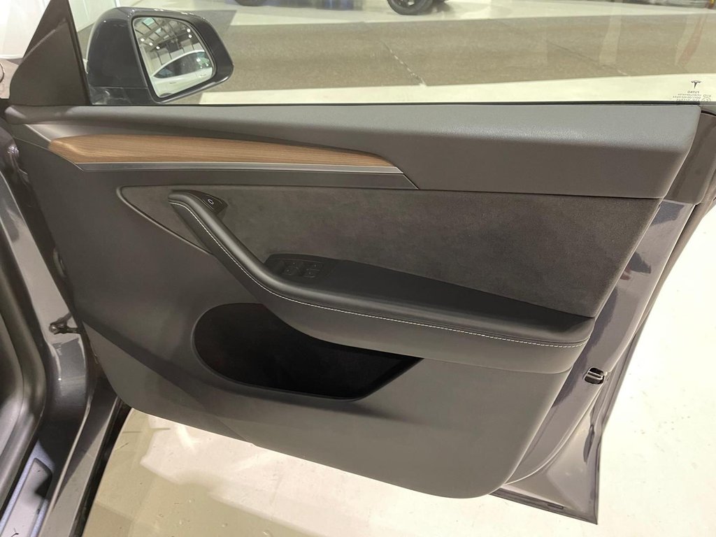 Used Tesla Model Y 2023 for sale - 77153452: Photo 29