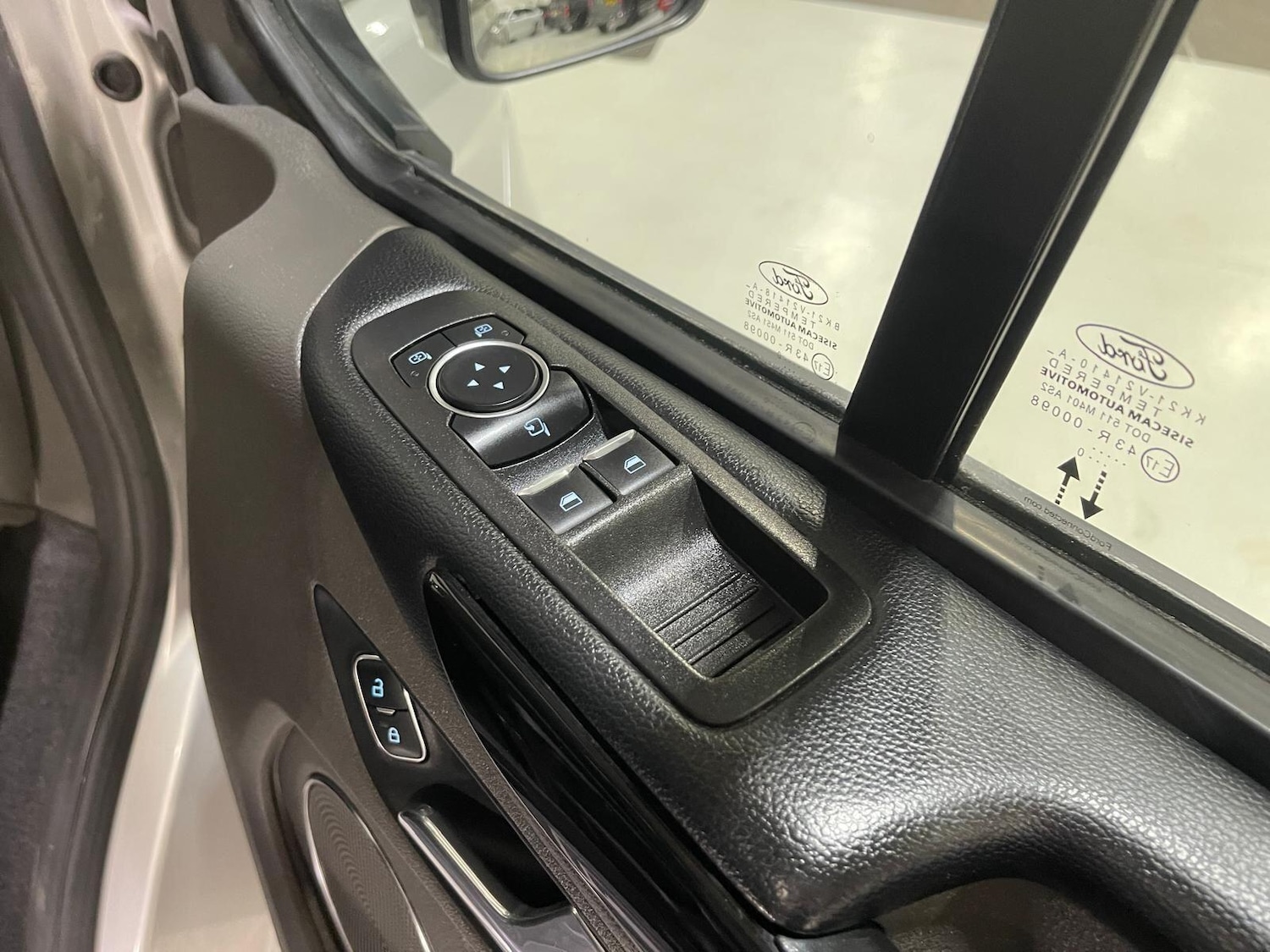 Used Ford Tourneo Custom 2020 for sale - 76398477: Photo 21