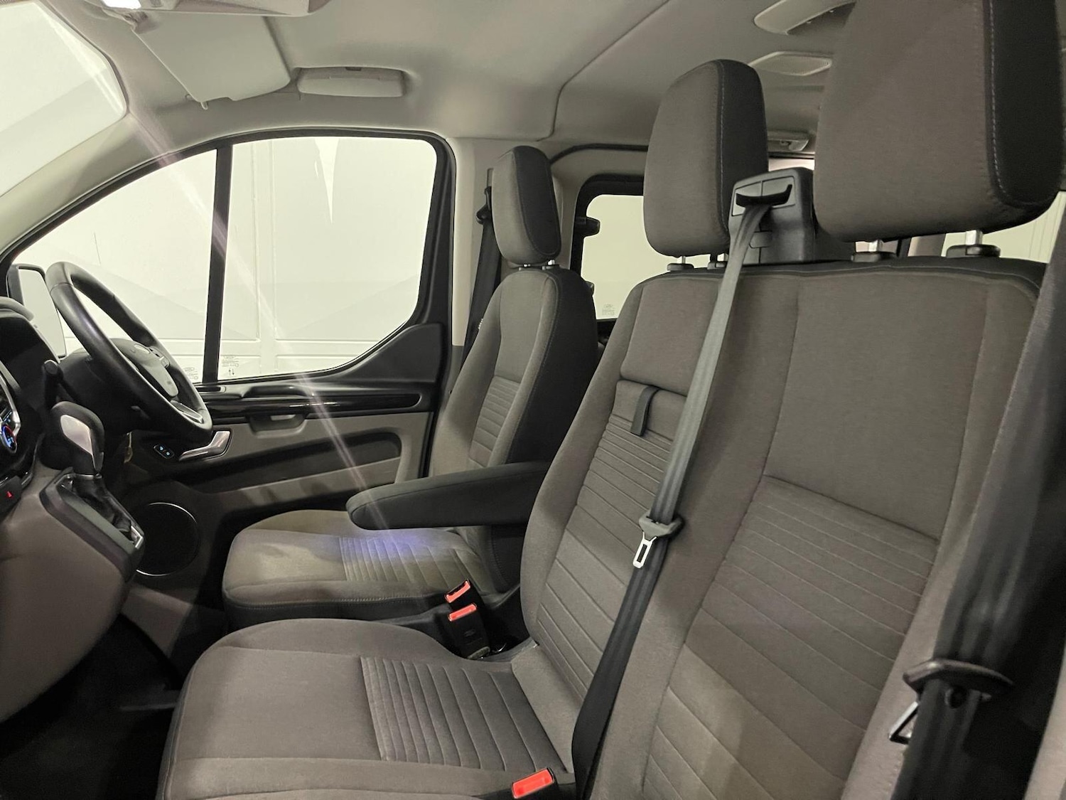 Used Ford Tourneo Custom 2020 for sale - 76398477: Photo 26