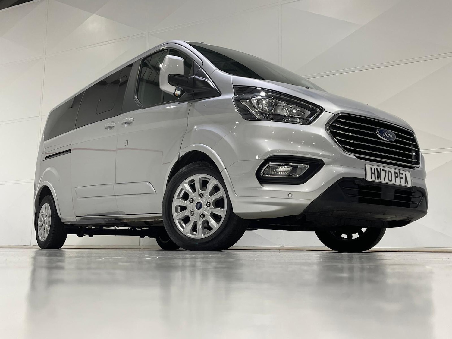 Used Ford Tourneo Custom 2020 for sale - 76398477: Photo 33