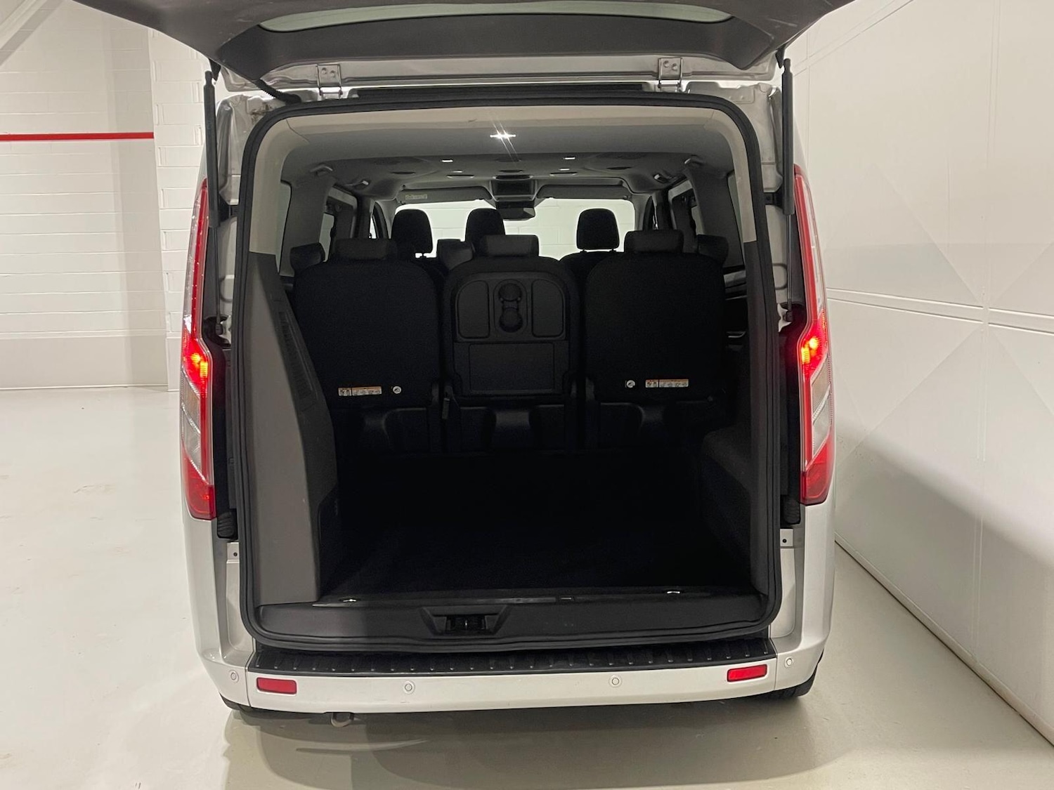 Used Ford Tourneo Custom 2020 for sale - 76398477: Photo 46