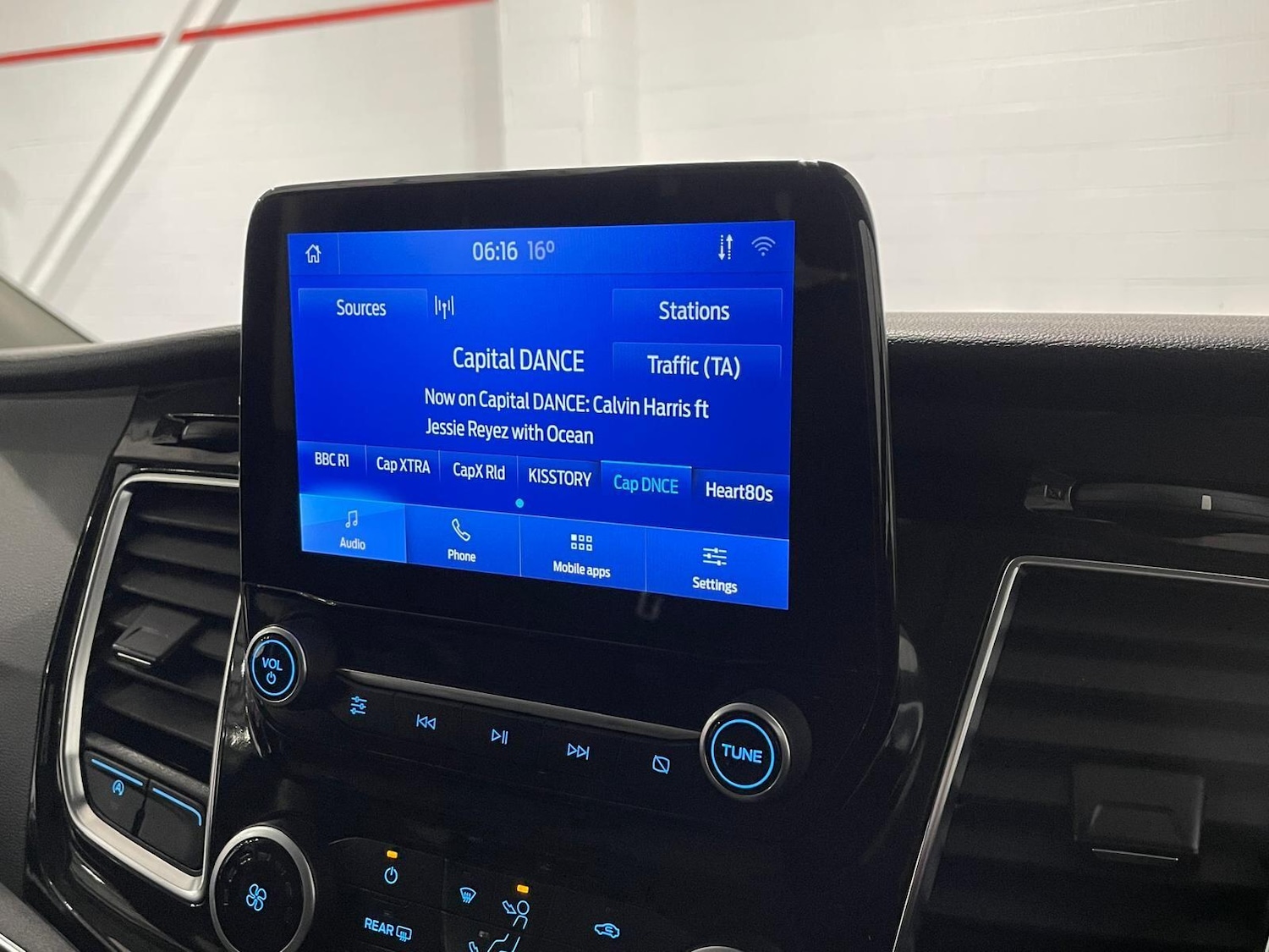 Used Ford Tourneo Custom 2020 for sale - 76398477: Photo 70