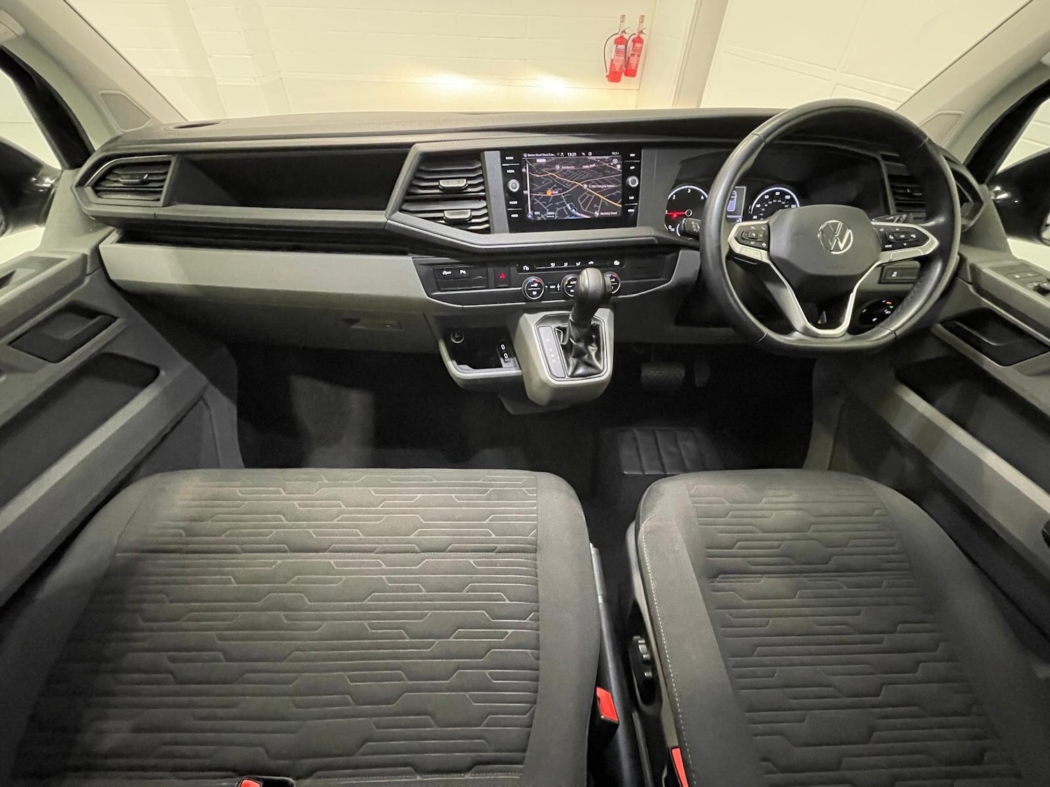 Used Volkswagen Transporter Shuttle 2022 for sale - 76399331: Photo 28