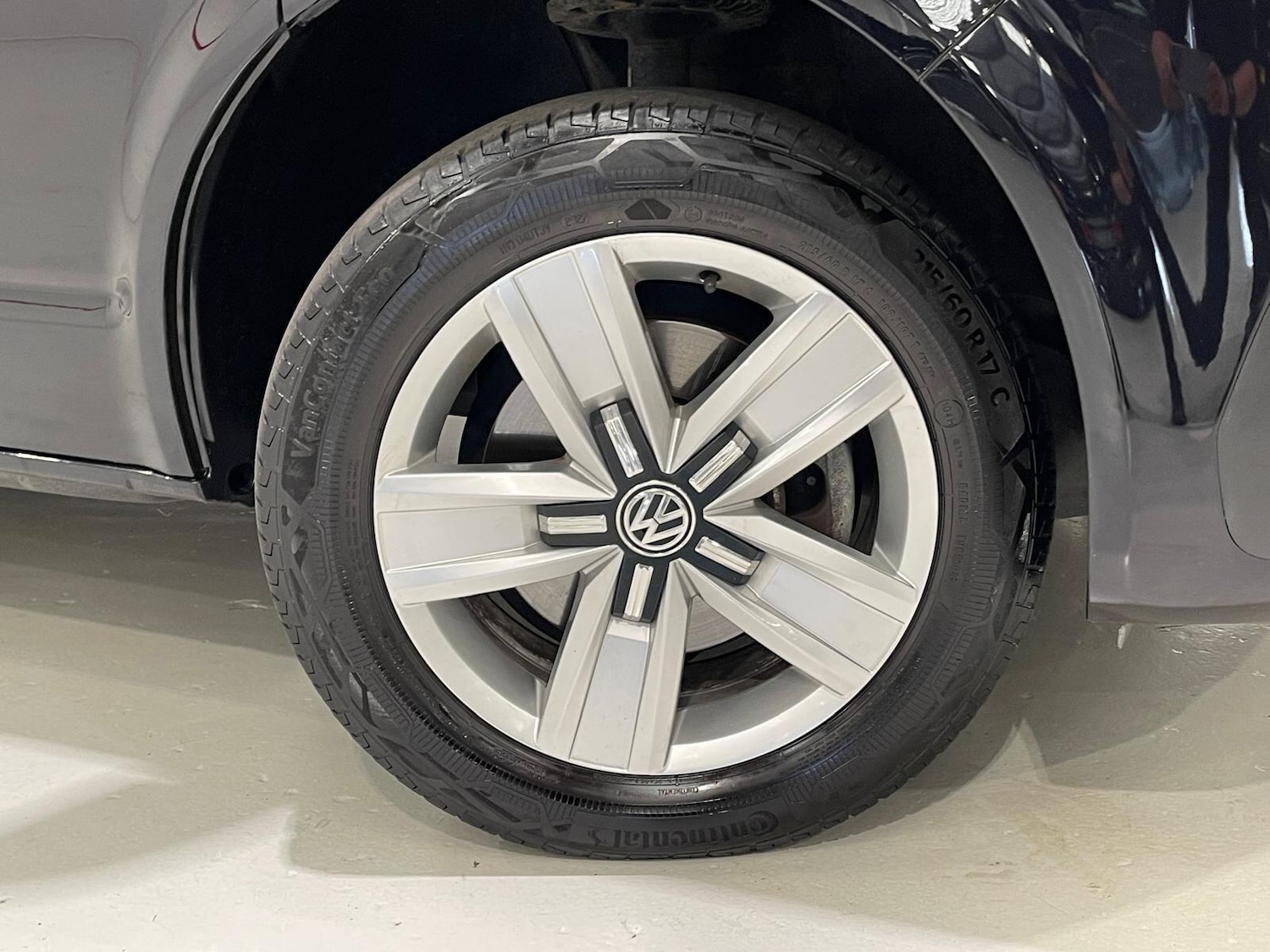 Used Volkswagen Transporter Shuttle 2022 for sale - 76399331: Photo 95