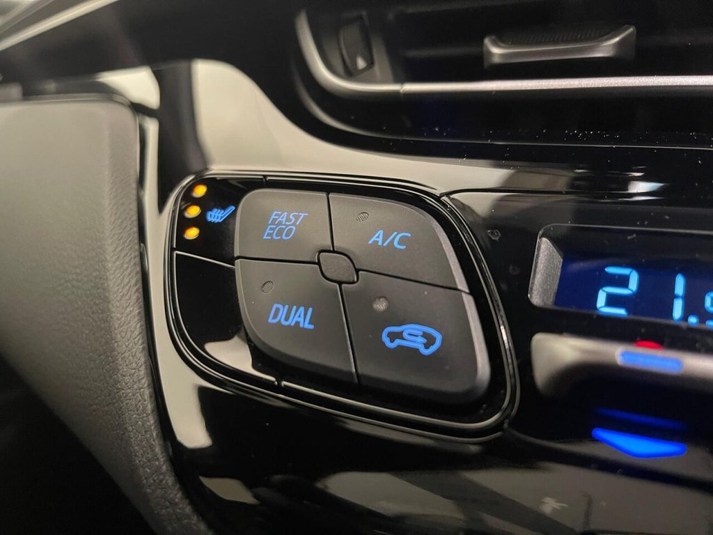 Used Toyota C-HR 2023 for sale - 76496122: Photo 18