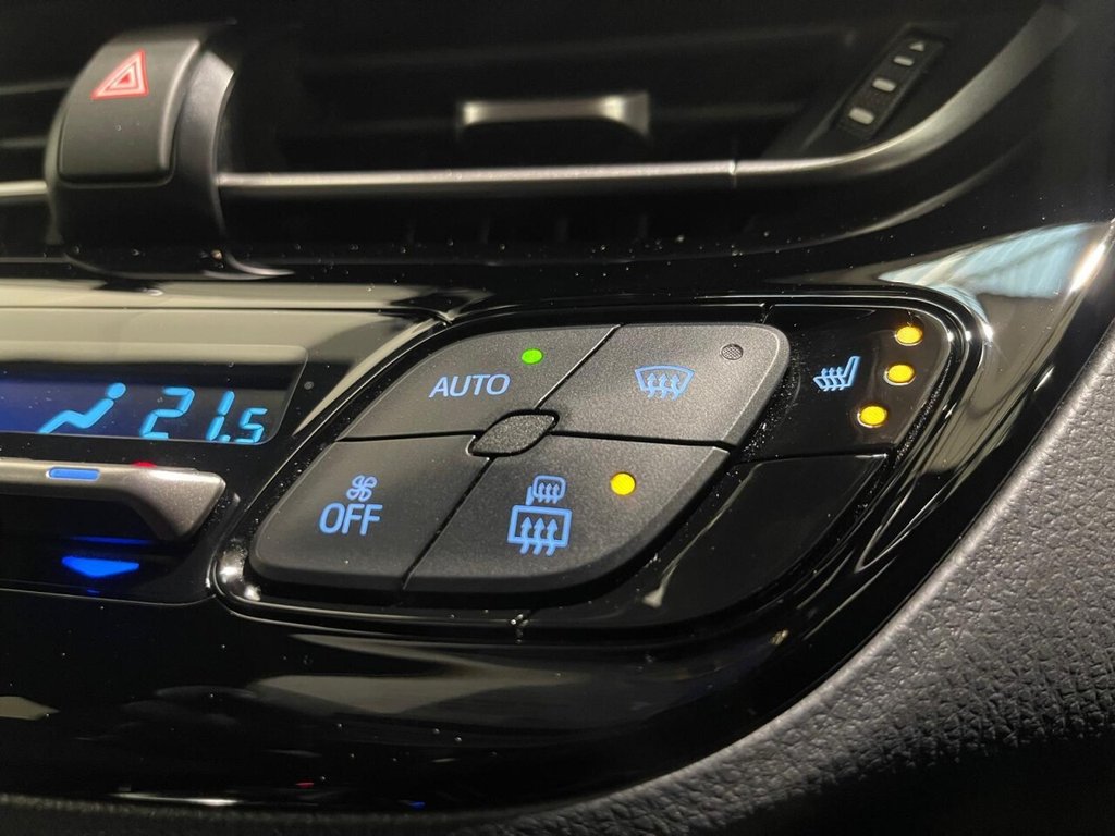 Used Toyota C-HR 2023 for sale - 76496122: Photo 19