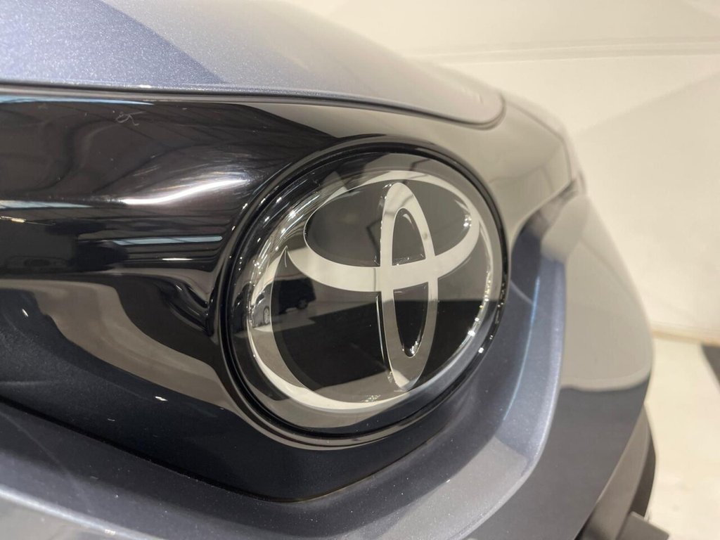 Used Toyota C-HR 2023 for sale - 76496122: Photo 47