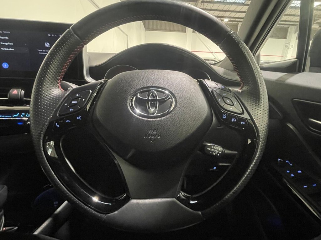 Used Toyota C-HR 2023 for sale - 76496122: Photo 8