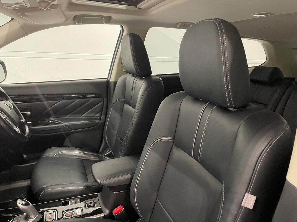 Used Mitsubishi Outlander 2017 for sale - 77110756: Photo 29