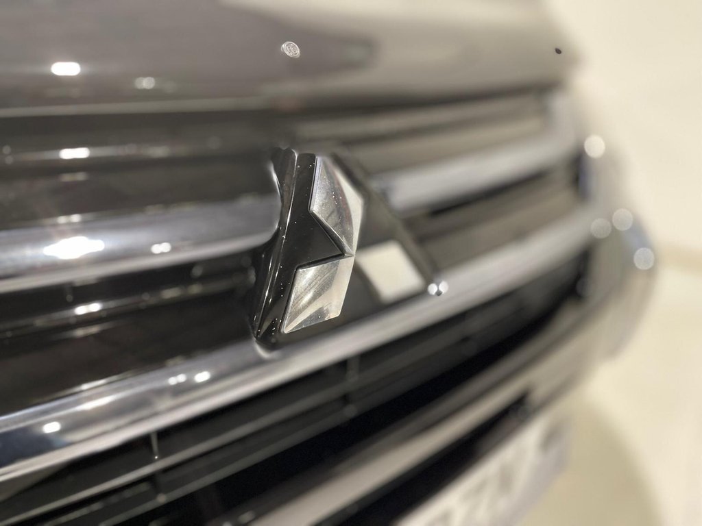 Used Mitsubishi Outlander 2017 for sale - 77110756: Photo 44