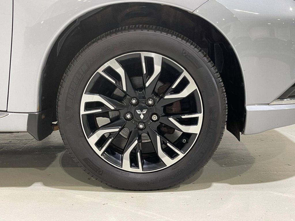 Used Mitsubishi Outlander 2017 for sale - 77110756: Photo 50