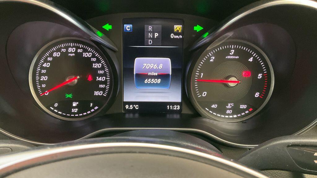 Used Mercedes-Benz C Class 2018 for sale - 76441052: Photo 8