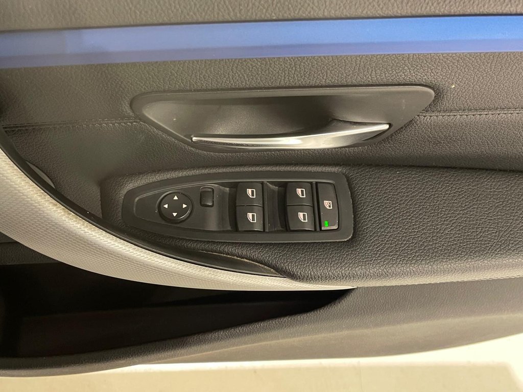 Used BMW 4 Series 2017 for sale - 77153920: Photo 23