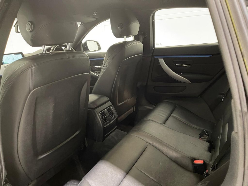 Used BMW 4 Series 2017 for sale - 77153920: Photo 31