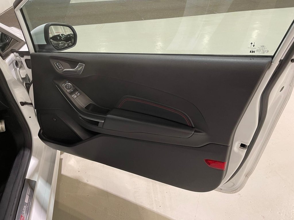 Used Ford Fiesta 2020 for sale - 76900836: Photo 21