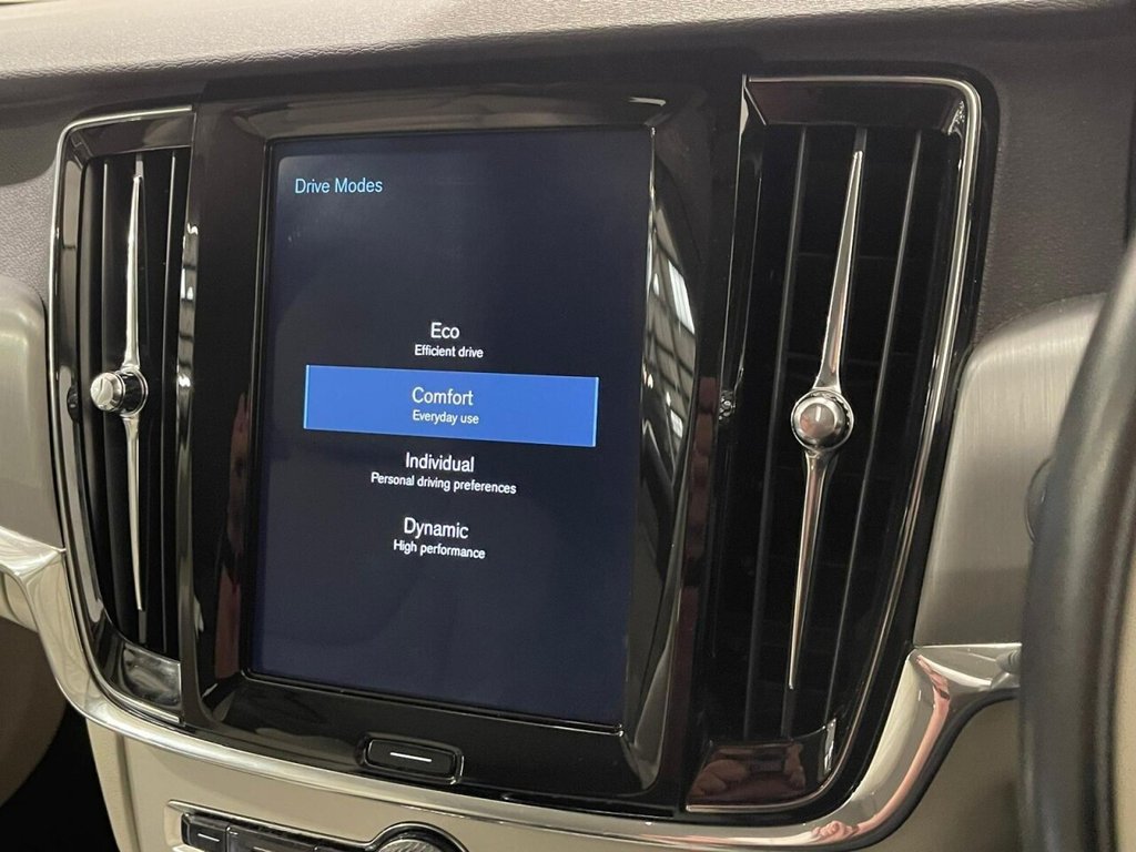 Used Volvo V90 2018 for sale - 76496163: Photo 17