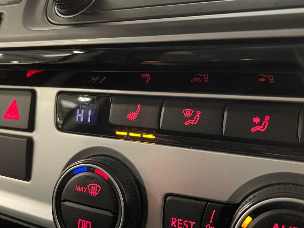 Used Volkswagen Caravelle 2019 for sale - 77463647: Photo 17