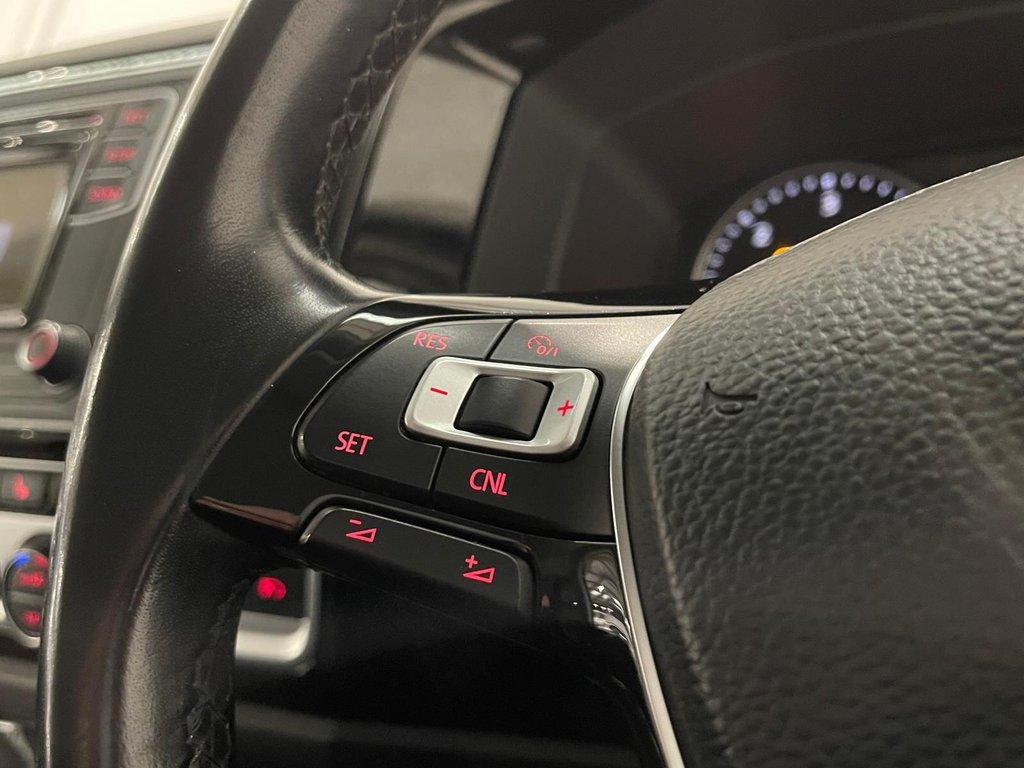 Used Volkswagen Caravelle 2019 for sale - 77463647: Photo 18