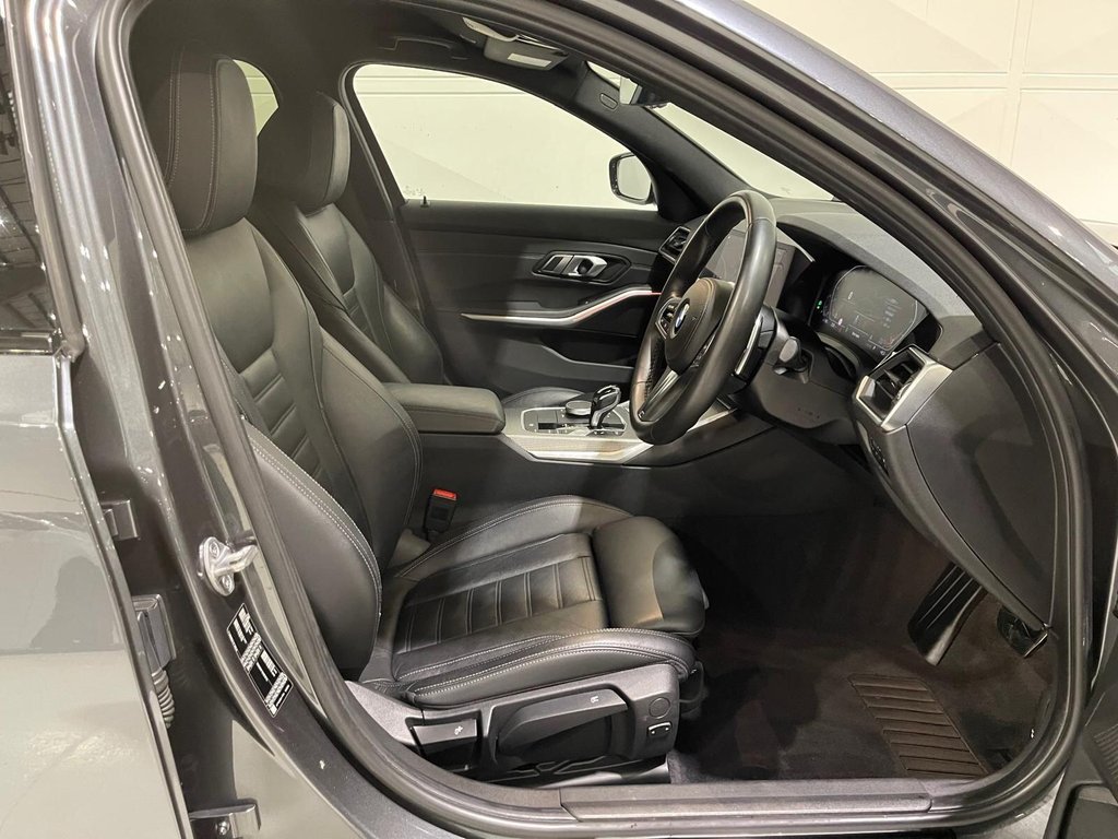 Used BMW 3 Series 2020 for sale - 77200214: Photo 27