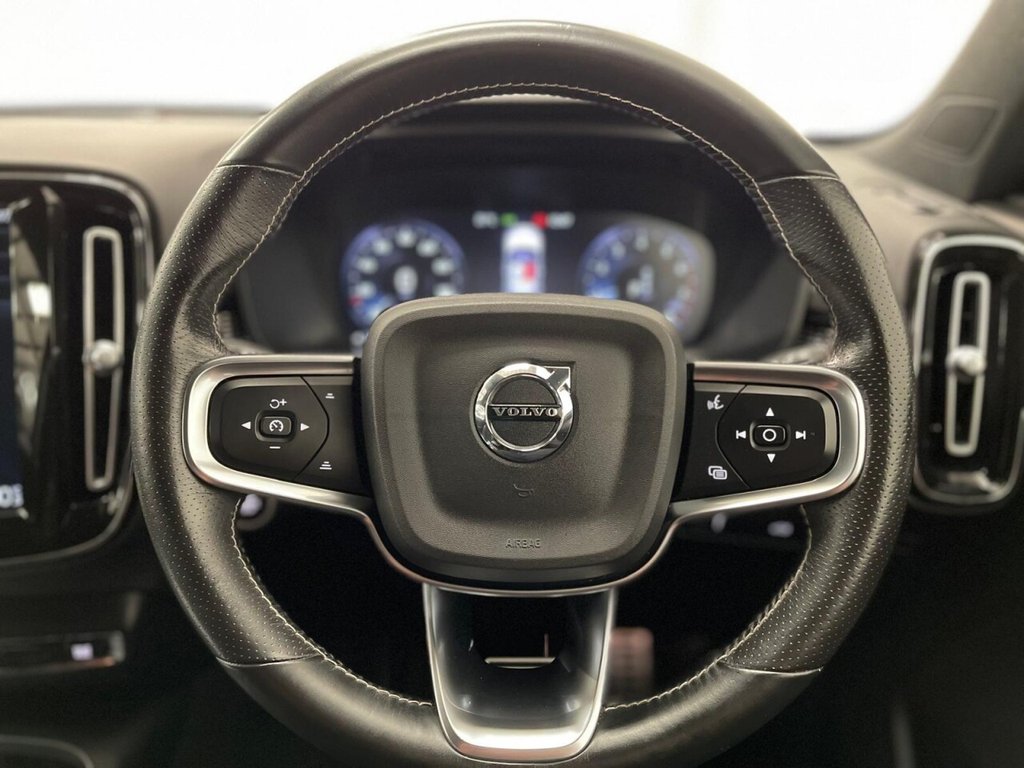 Used Volvo XC40 2020 for sale - 76481516: Photo 11