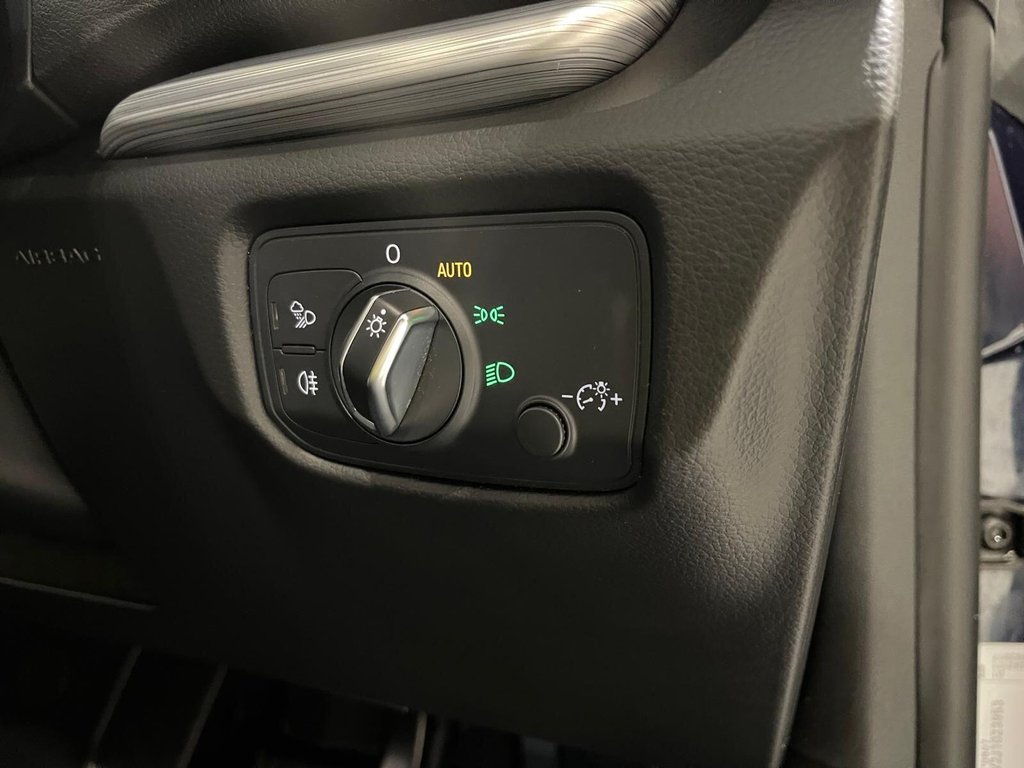 Used Audi A3 Cabriolet 2017 for sale - 76481949: Photo 25