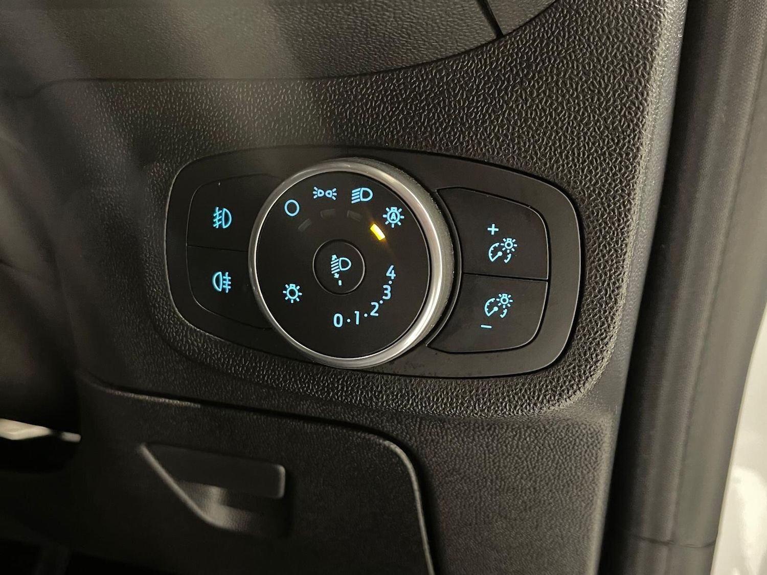 Used Ford Fiesta 2019 for sale - 76398980: Photo 19