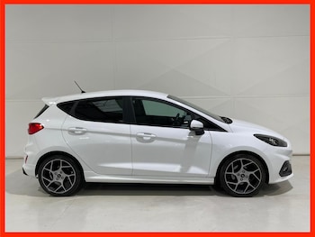 Used Ford Fiesta 2019 for sale - 76398980: Photo