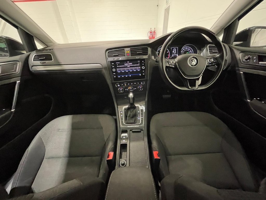 Used Volkswagen Golf 2020 for sale - 76900809: Photo 20