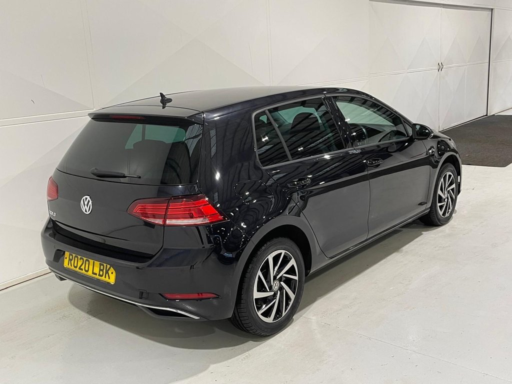 Used Volkswagen Golf 2020 for sale - 76900809: Photo 26