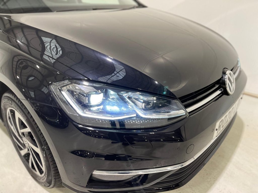 Used Volkswagen Golf 2020 for sale - 76900809: Photo 30