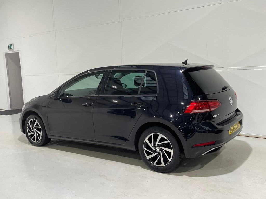 Used Volkswagen Golf 2020 for sale - 76900809: Photo 5