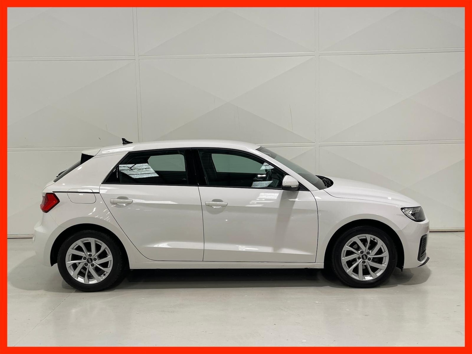 Used Audi A1 2022 for sale - 76398306: Photo 2
