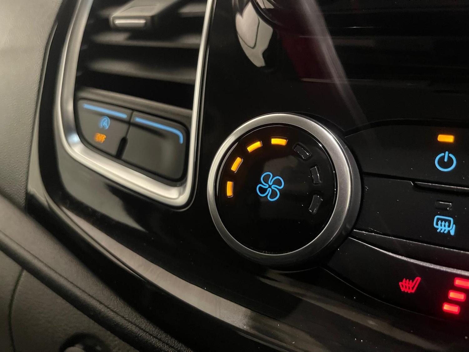 Used Ford Transit Custom 2020 for sale - 76398463: Photo 19