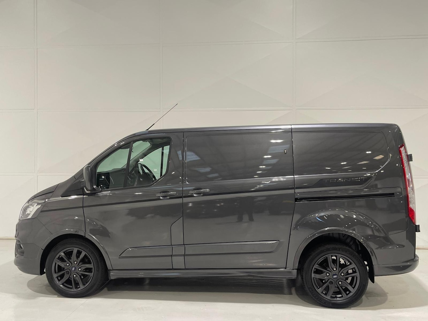 Used Ford Transit Custom 2020 for sale - 76398463: Photo 57