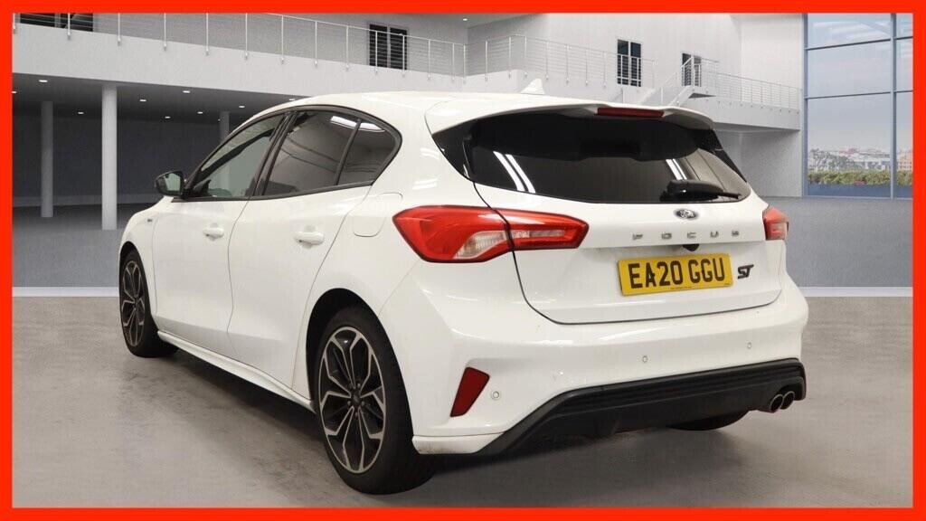 Used Ford Focus 2020 for sale - 76482308: Photo 4