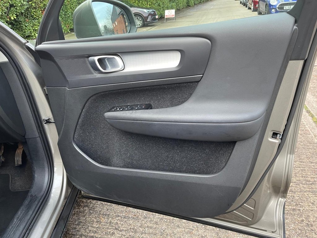 Used Volvo XC40 2020 for sale - 76841677: Photo 18