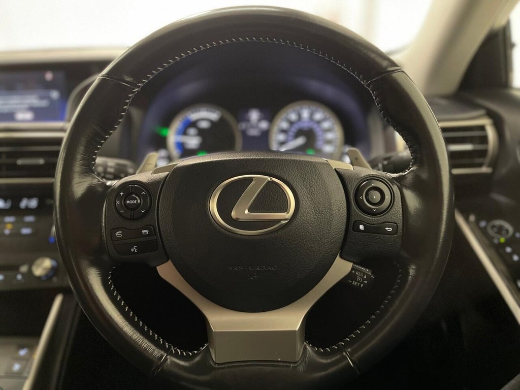 Used Lexus IS 2016 for sale - 76481809: Photo 11