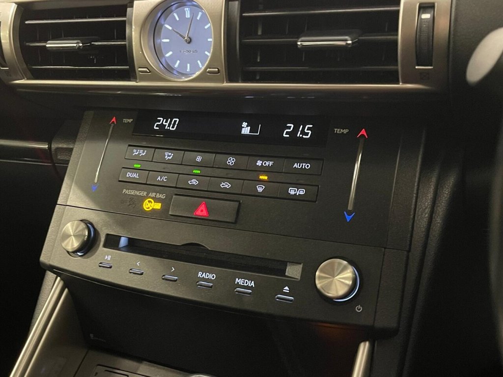 Used Lexus IS 2016 for sale - 76481809: Photo 17