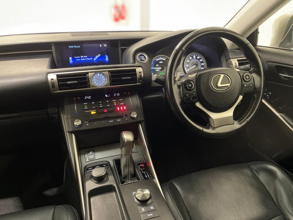Used Lexus IS 2016 for sale - 76481809: Photo 31