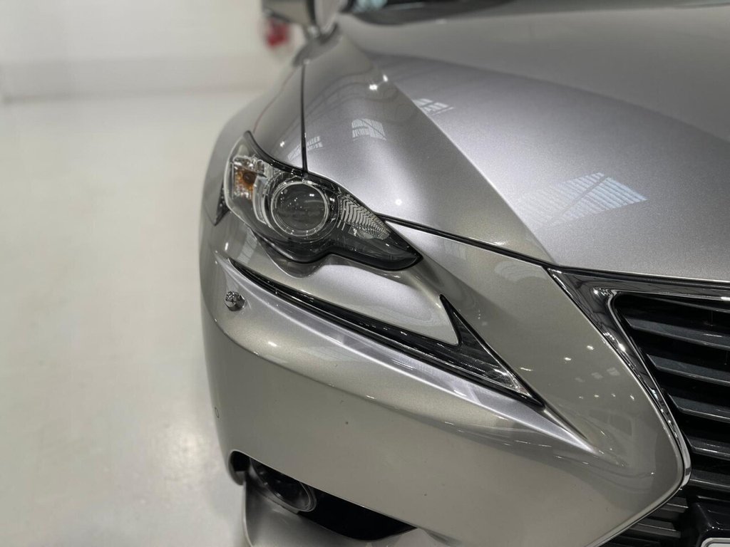 Used Lexus IS 2016 for sale - 76481809: Photo 40