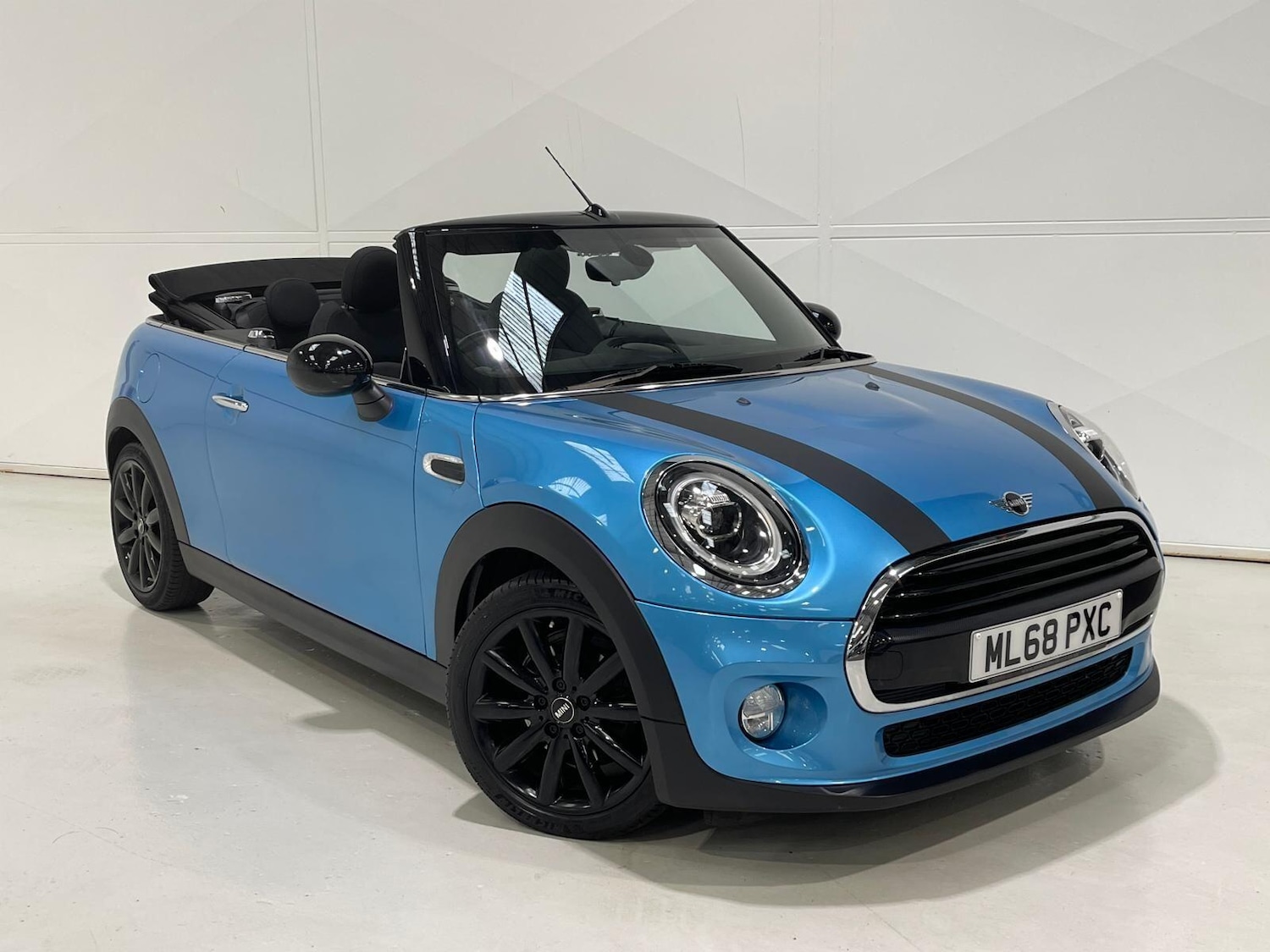 Used MINI Convertible 2018 for sale - 76398149: Photo 57