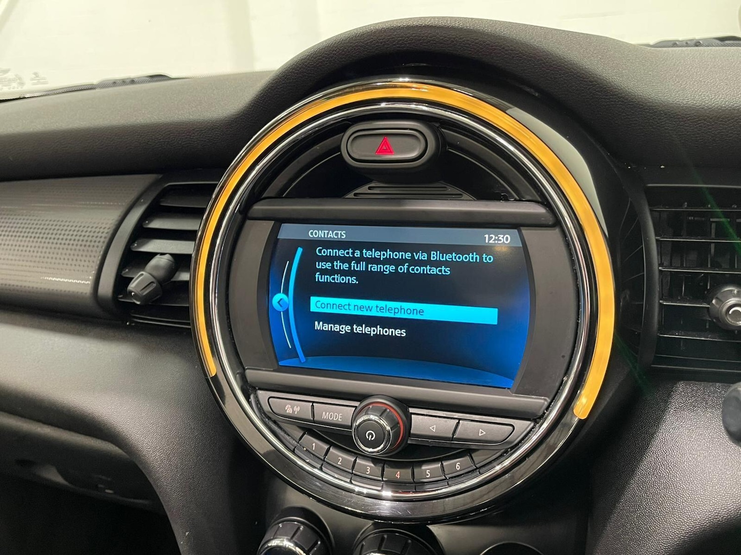 Used MINI Convertible 2018 for sale - 76398149: Photo 71