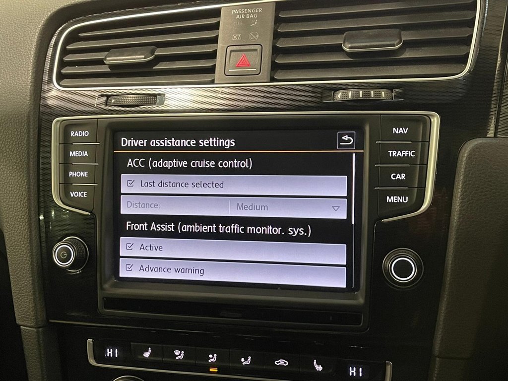 Used Volkswagen Golf 2016 for sale - 76582777: Photo 20